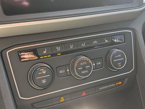 Used 2021 Volkswagen Atlas SE image 14