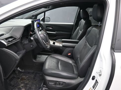 Certified 2025 Toyota Sienna Limited AWD/4WD image 19