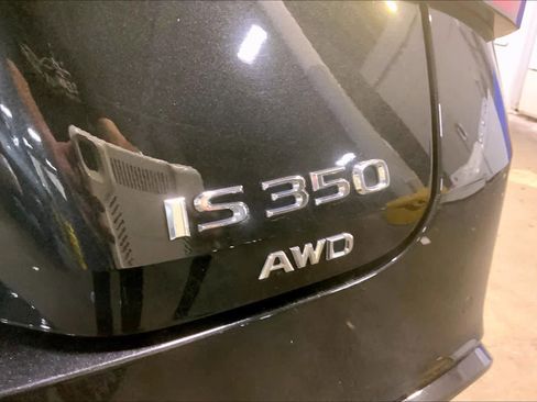 Certified 2023 Lexus IS 350 F Sport image 9