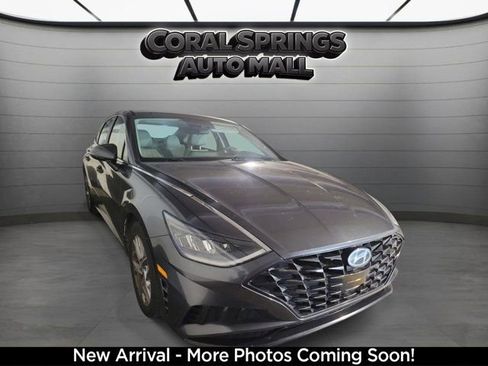 Used 2021 Hyundai Sonata SEL FWD image 1