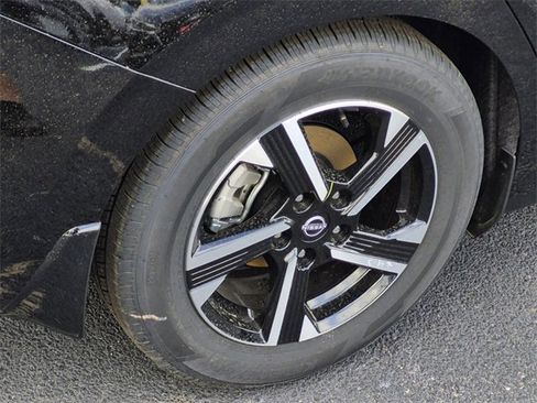 New 2025 Nissan Sentra SV w/ All-Weather Package image 5