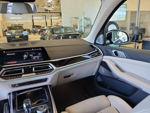 Used 2021 BMW ALPINA XB7 AWD/4WD image 20