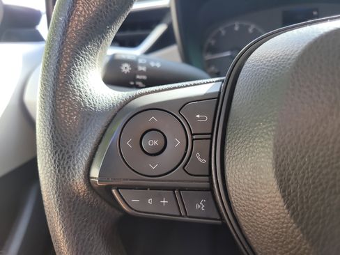 Used 2024 Toyota Corolla LE image 27