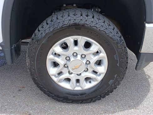 Certified 2023 Chevrolet Silverado 2500 LT AWD/4WD image 34