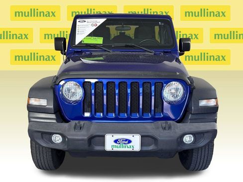 Used 2018 Jeep Wrangler Unlimited Sport S AWD/4WD image 11