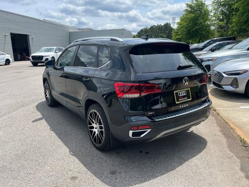 Used 2022 Volkswagen Taos SEL AWD/4WD image 8