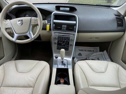 Used 2011 Volvo XC60 3.2 image 23
