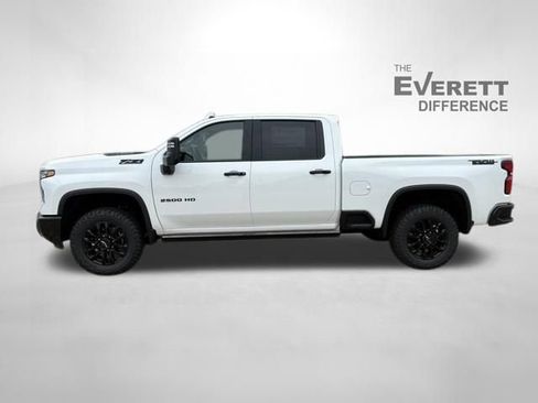 Used 2026 Chevrolet Silverado 2500 LTZ w/ Trail Boss Package AWD/4WD image 4