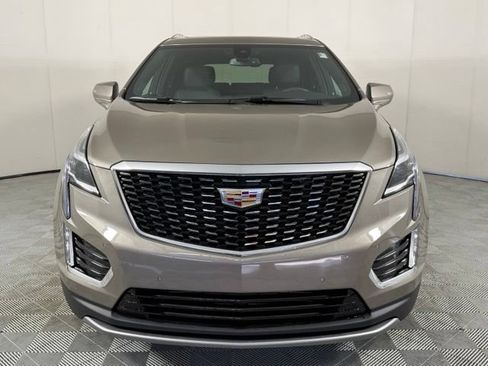 Used 2023 Cadillac XT5 Premium Luxury w/ LPO, Floor Liner Package AWD/4WD image 11
