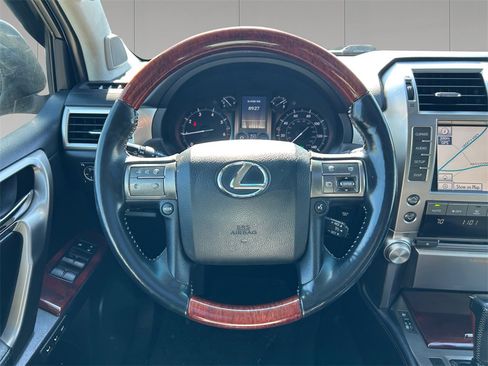 Used 2012 Lexus GX 460 w/ Comfort Plus Pkg image 13