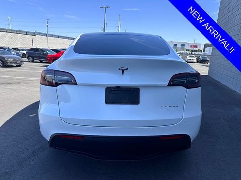 Used 2023 Tesla Model Y Long Range AWD/4WD image 10