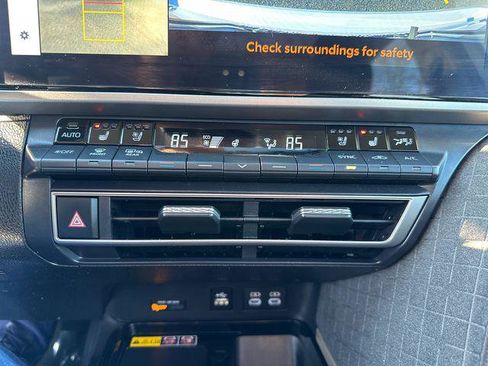 Certified 2025 Toyota Camry XLE w/ Premium Plus Package image 39