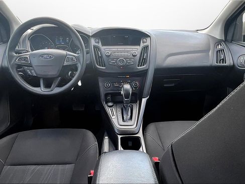 Used 2018 Ford Focus SE image 14