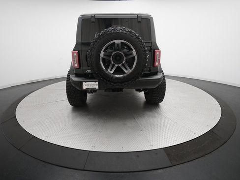 Used 2021 Ford Bronco Badlands image 24