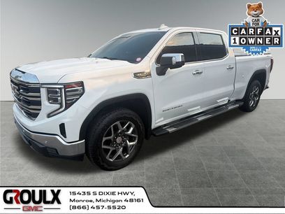 Used 2025 GMC Sierra 1500 SLT w/ SLT Premium Package