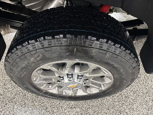 New 2026 Chevrolet Silverado 3500 LTZ w/ LTZ Premium Package image 29