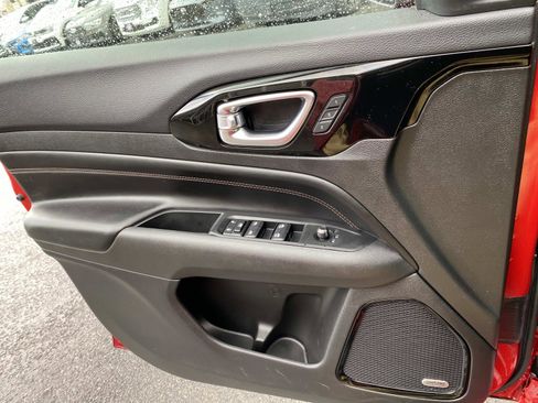 Used 2022 Jeep Compass Limited w/ (RED) Package image 23