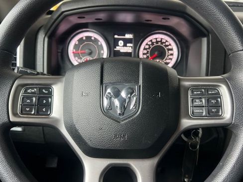 Used 2024 RAM 1500 Classic SLT image 27