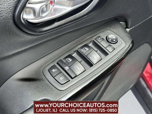 Used 2021 Jeep Cherokee Latitude Plus image 15