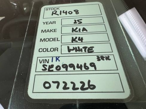 Used 2025 Kia K4 FWD image 23