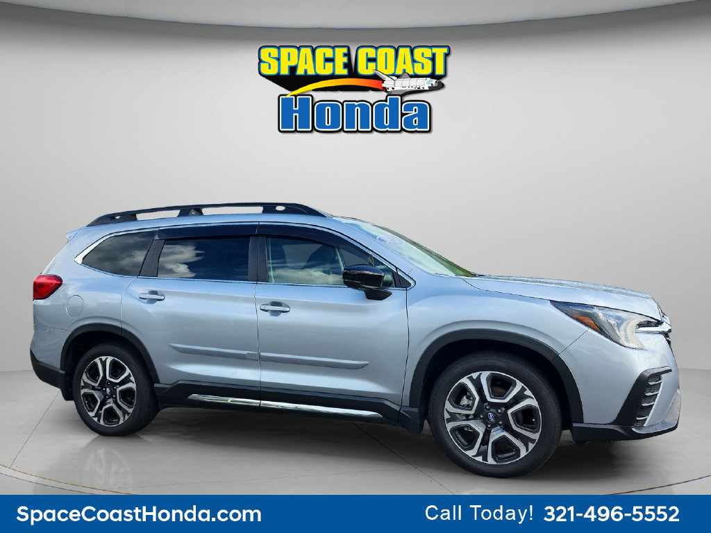 Used 2024 Subaru Ascent Limited w/ Technology Package AWD/4WD image 12