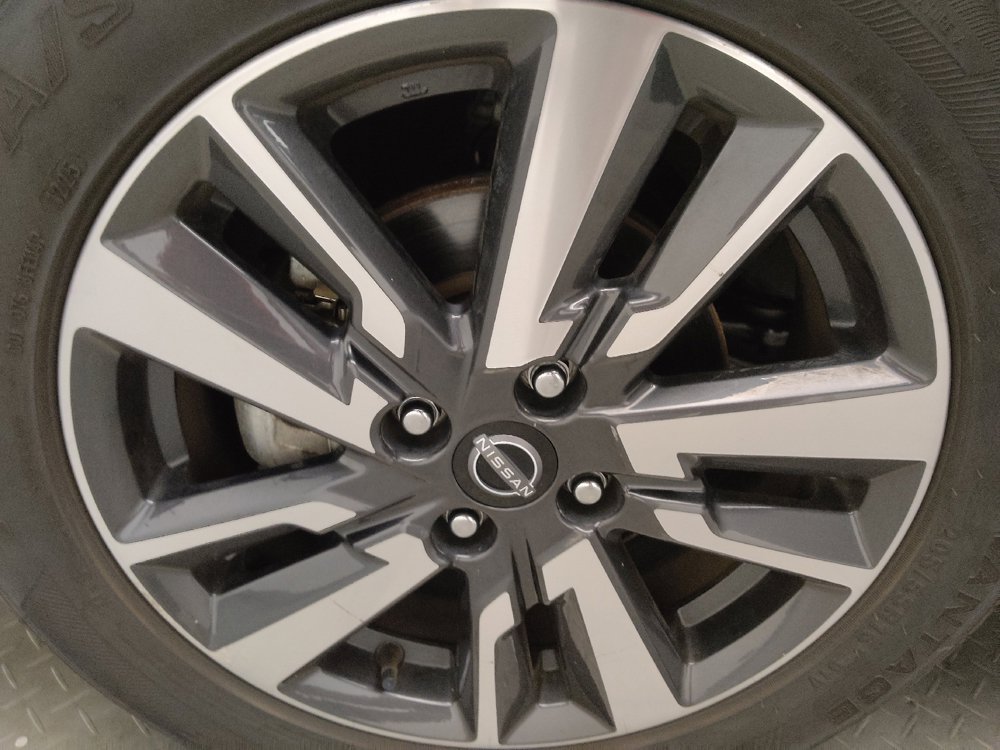 Used 2024 Nissan Versa SV FWD image 31