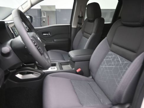 New 2026 Nissan Frontier SV image 12