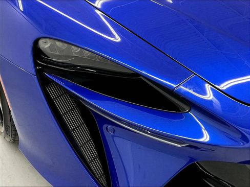 Used 2023 McLaren Artura RWD image 34