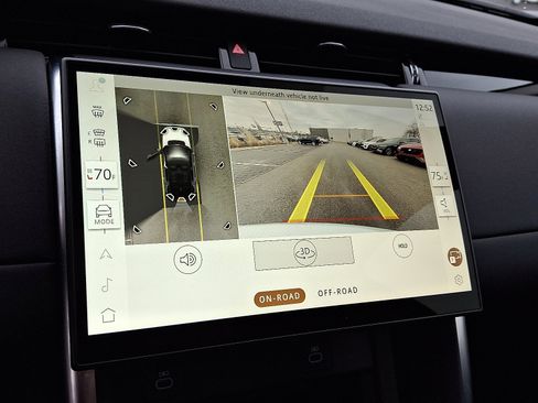 Certified 2024 Land Rover Discovery Sport S image 14