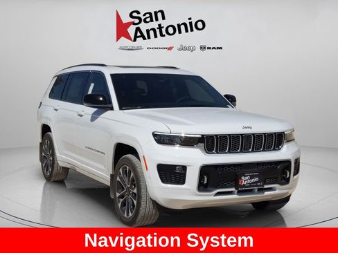 New 2025 Jeep Grand Cherokee L Overland w/ Trailer Tow Package AWD/4WD image 2