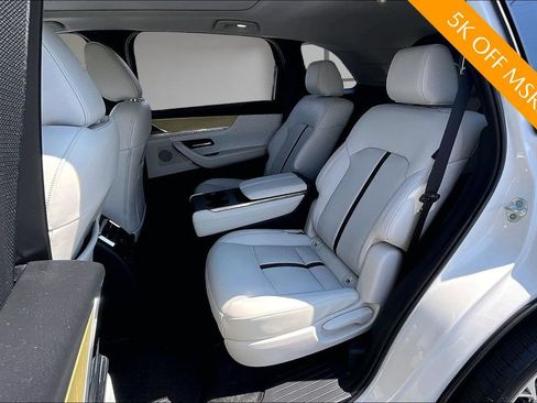 Certified 2026 MAZDA CX-90 3.3 Turbo S w/ Premium Plus AWD/4WD image 26