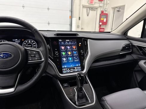 Certified 2025 Subaru Outback Limited image 16