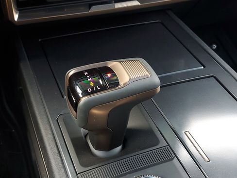 New 2025 GMC Hummer EV 2X image 30