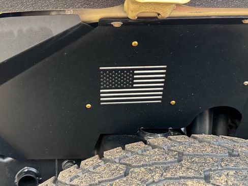 Used 2017 Jeep Wrangler Unlimited Sport w/ Connectivity Group image 13