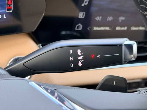 New 2026 Chevrolet Equinox ACTIV w/ Convenience Package III image 32