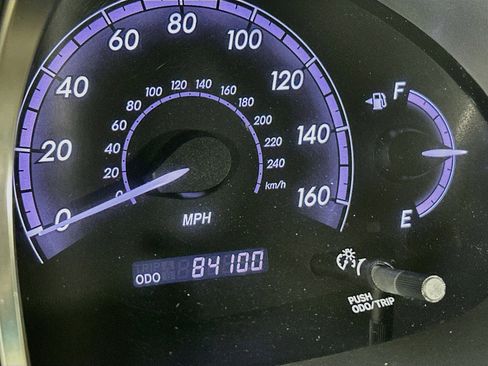 Used 2012 Toyota Avalon FWD image 17