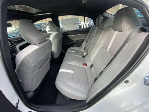 New 2026 Toyota Camry SE image 33