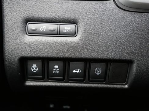 Used 2020 Nissan Murano SL image 24