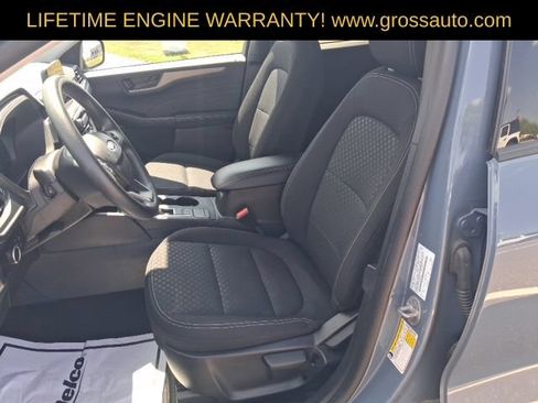 Used 2025 Ford Escape Active AWD/4WD image 21