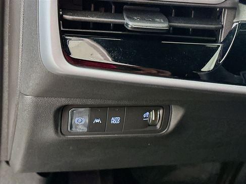 Used 2025 Honda Prologue Touring image 17
