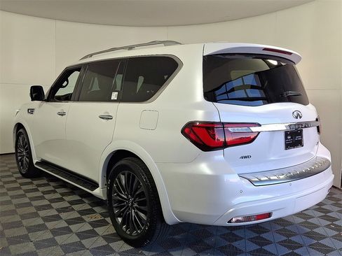 Certified 2024 INFINITI QX80 Sensory w/ Cargo Package image 9