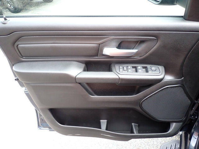 New 2026 RAM 1500 Express AWD/4WD image 17