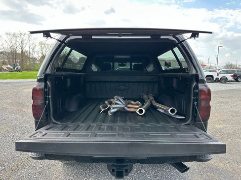 Used 2018 Chevrolet Silverado 2500 LTZ w/ Midnight Edition image 15