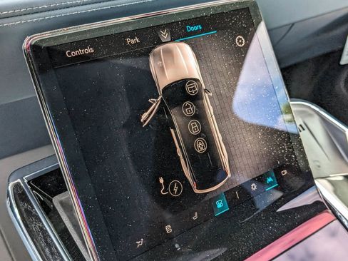 New 2026 Cadillac Escalade IQ Luxury 2 image 29