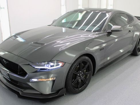 Used 2019 Ford Mustang GT w/ Equipment Group 301A RWD image 4