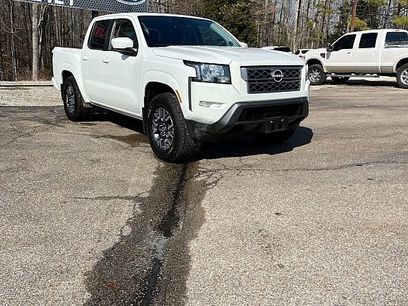 Used 2023 Nissan Frontier SV w/ SV Convenience Package