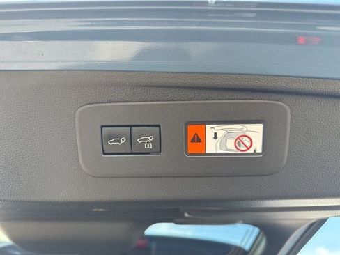 Used 2024 Toyota Land Cruiser image 16