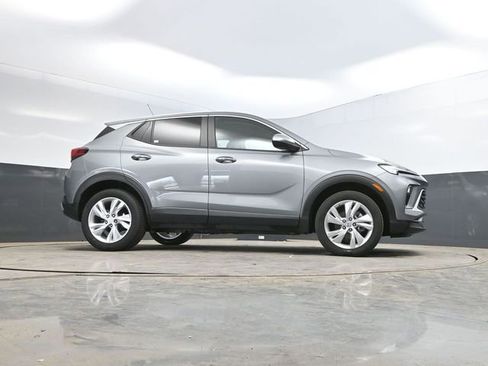 Used 2025 Buick Encore GX Preferred AWD/4WD image 49