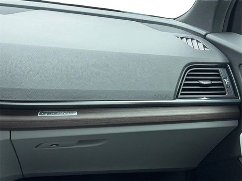 Used 2022 Audi Q5 2.0T Premium Plus image 20