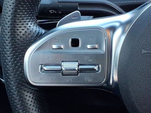 Certified 2022 Mercedes-Benz CLA 250 image 9